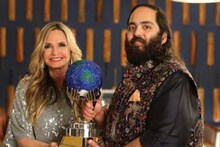 Anant Ambani : গ্লোবাল হিউম্যান সোসাইটির অ্যানিম্যাল ওয়েলফেয়ার অ্যাওয়ার্ডে সম্মানিত হলেন অনন্ত আম্বানি, আন্তর্জাতিক মঞ্চে প্রশংসা বনতারা-র