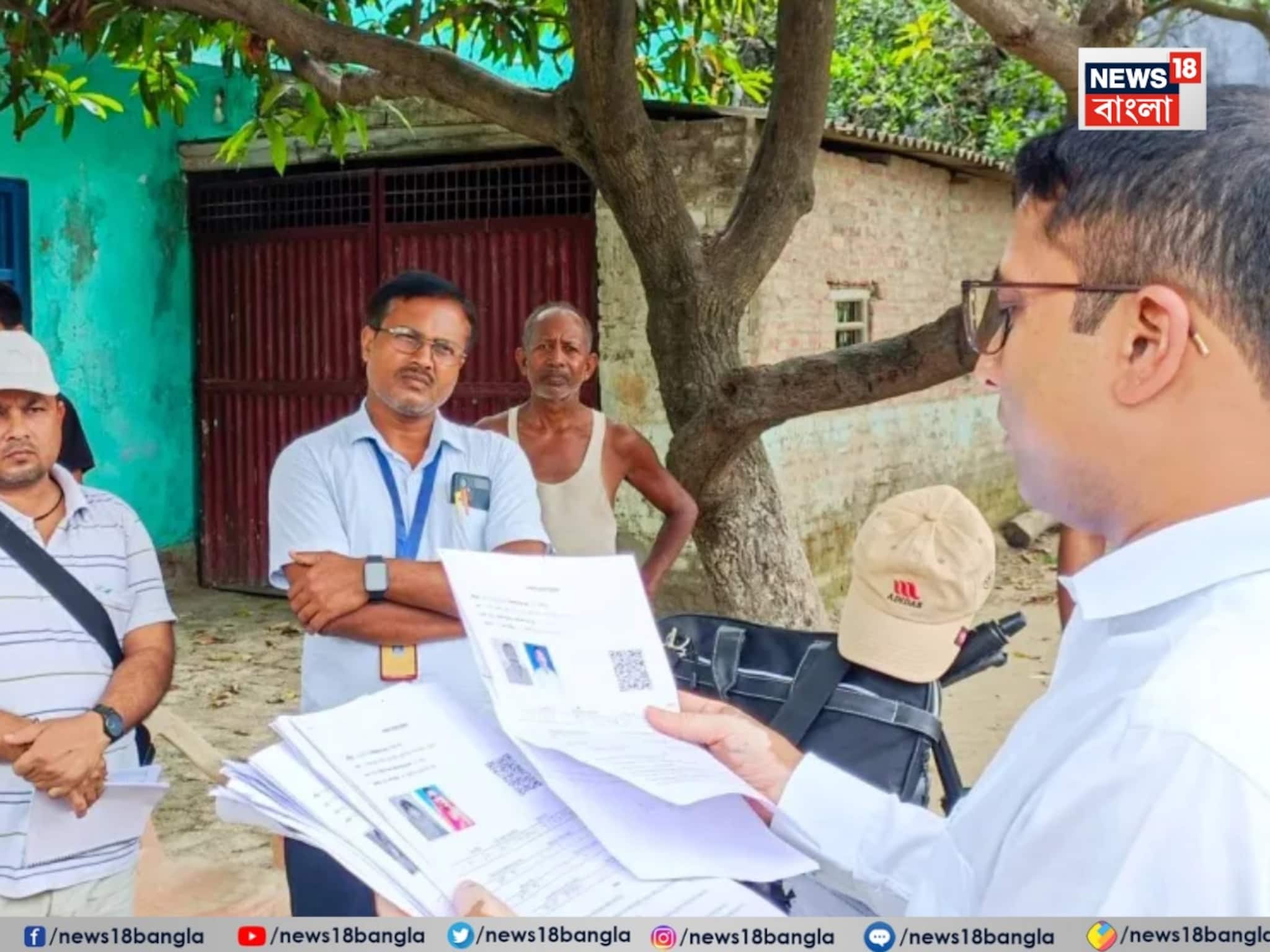 খসড়া তালিকাতেই রাজ্যে বাদ ৫৮ লক্ষ নাম? ১ কোটি ৭০ লক্ষ ভোটারের SIR তথ্যে ত্রুটি পেল কমিশন খসড়া তালিকাতেই রাজ্যে বাদ ৫৮ লক্ষ নাম? ১ কোটি ৭০ লক্ষ ভোটারের SIR তথ্যে ত্রুটি পেল কমিশন