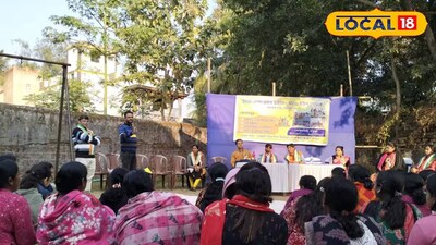 ক্লাস চলছে