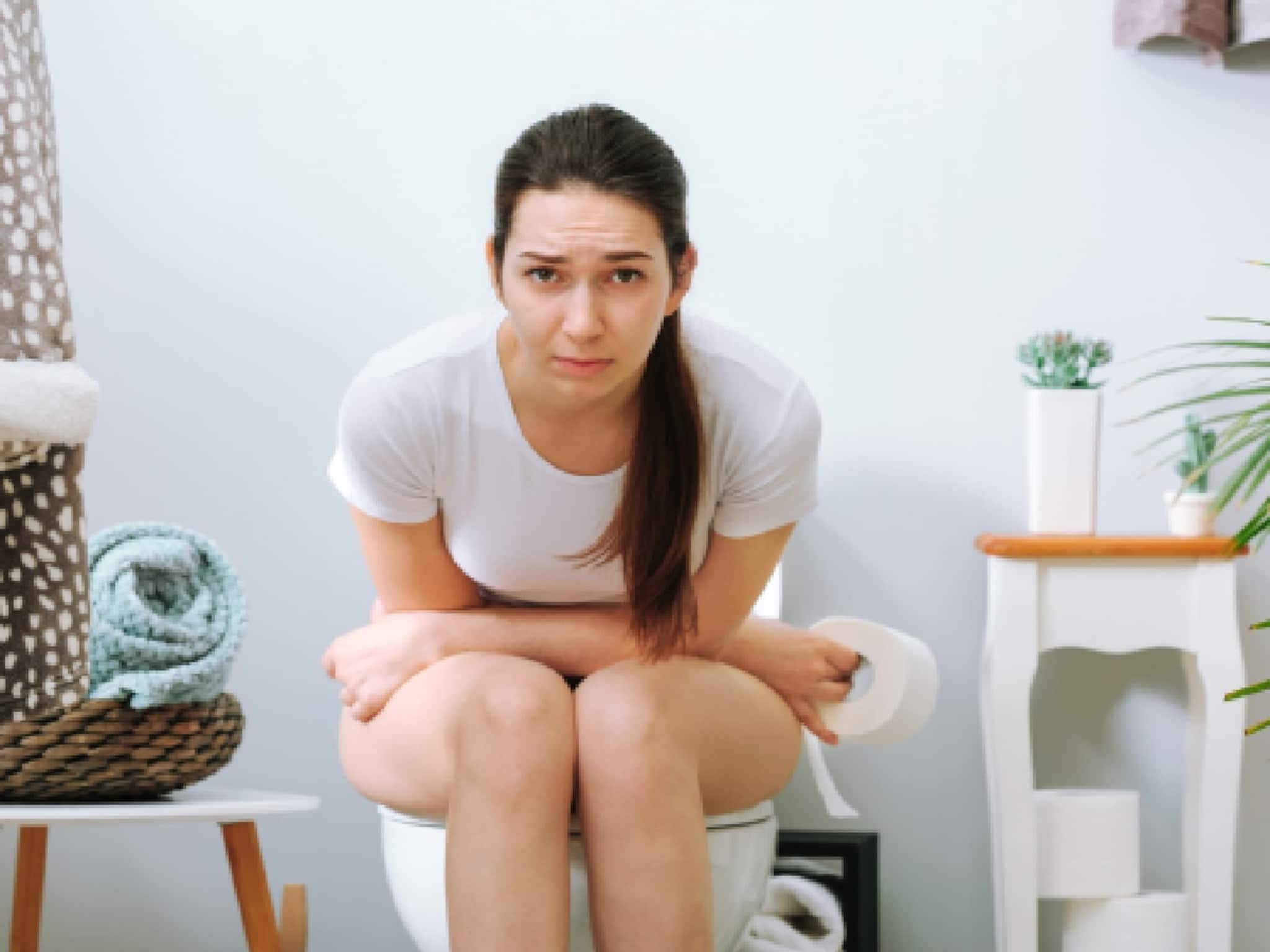 শীতে বাড়ে কোষ্ঠকাঠিন্যের যন্ত্রণা, রক্তপাত! কষ্ট কমাতে কী করবেন, কী করবেন না? জানুন শীতে বাড়ে কোষ্ঠকাঠিন্যের যন্ত্রণা, রক্তপাত! কষ্ট কমাতে কী করবেন, কী করবেন না? জানুন