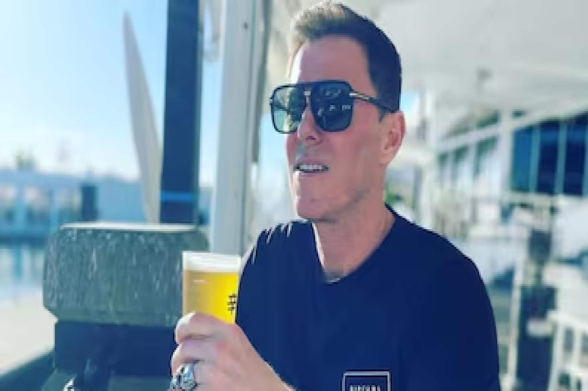 ২০৮ টি ওডিআই, ৬৭ টি টেস্ট খেলা ক্রিকেটার কোমায়, মেনিনজাইটিসের সঙ্গে কঠিন লড়াই চলছে