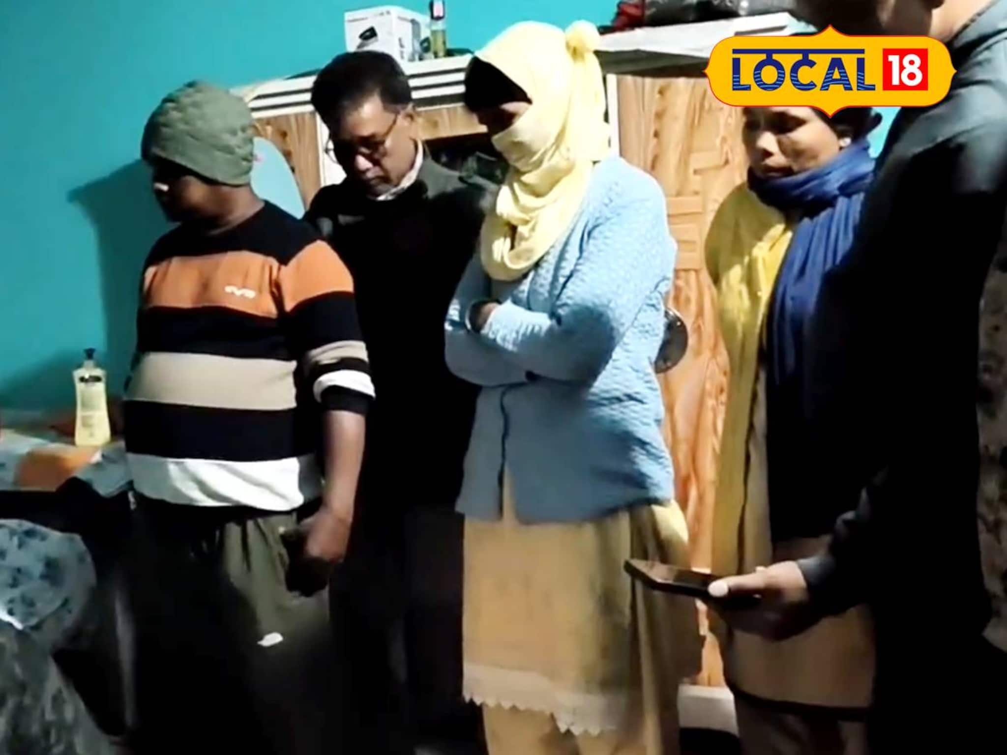 শৌচাগারের সাব ট্যাঙ্কে মাদক লুকিয়ে ব্যবসা! পুলিশের অভিযানে মহিলা মাদক ব্যবসায়ী গ্রেফতার