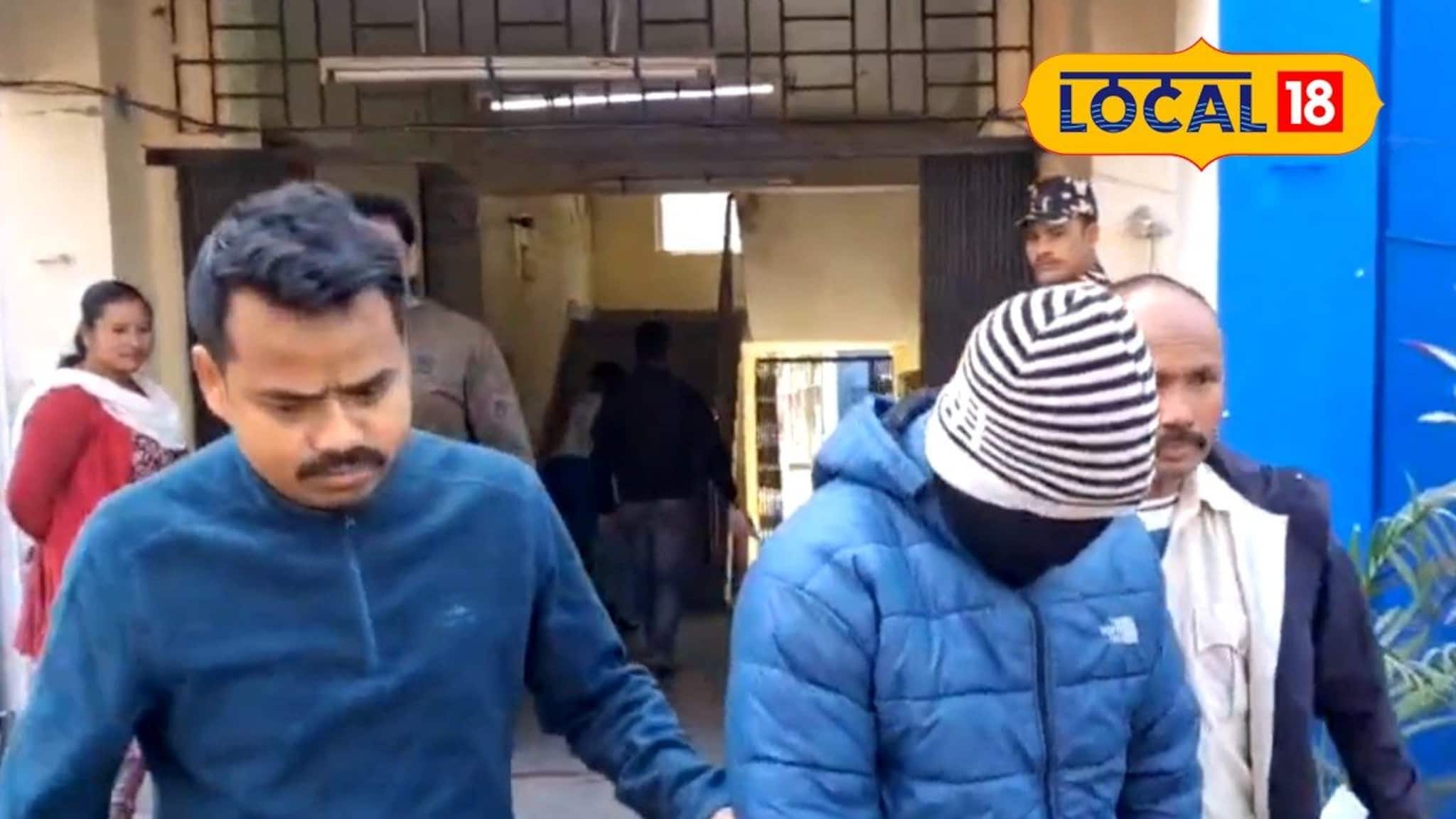 Darjeeling News: মাদক সহ ছাত্র নেতা গ্রেফতার! হাতবদল করার আগেই হাতেনাতে ধরল এস‌এসবি, কঠোর শাস্তির দাবি বিজেপির