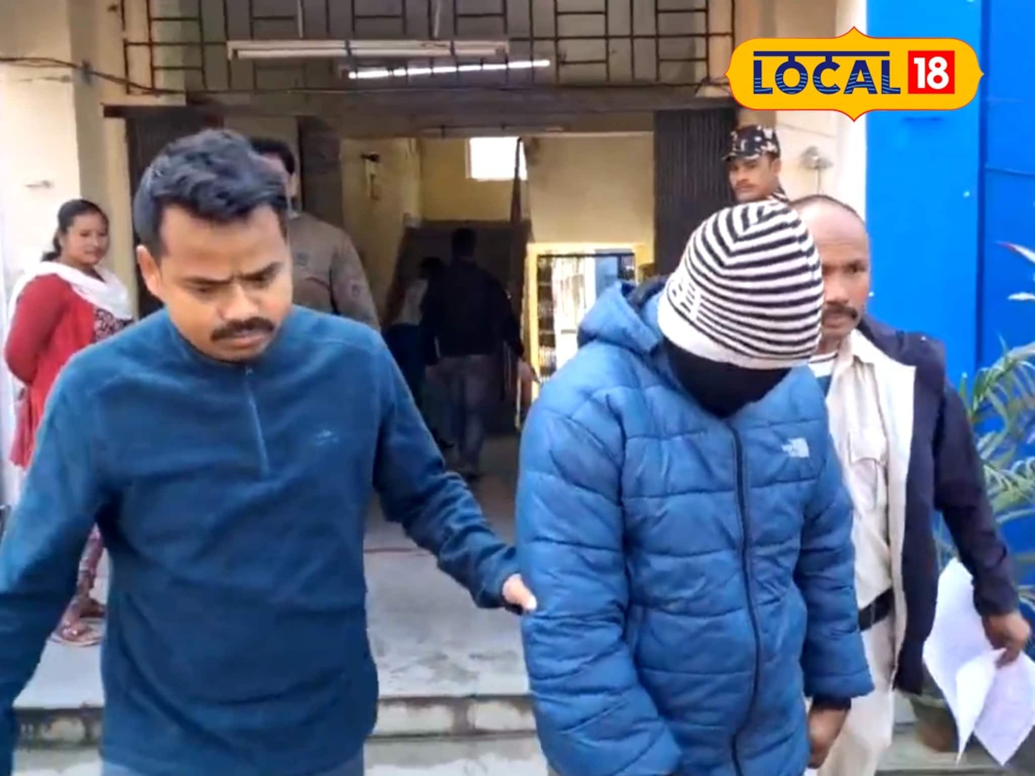 Darjeeling News: মাদক সহ ছাত্র নেতা গ্রেফতার! হাতবদল করার আগেই হাতেনাতে ধরল এস‌এসবি, কঠোর শাস্তির দাবি বিজেপির