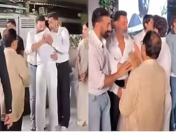 ধর্মেন্দ্র-র শোকসভায় কান্নায় ভেঙে পড়লেন সানি-ববি - Photo Courtsy- Twitter/ Video Grab