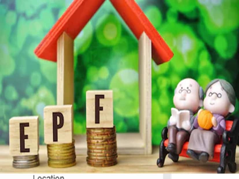 ৭. অসম্পূর্ণ নথি জমা দেওয়াEPF দাবি প্রত্যাখ্যানের একটি সাধারণ কারণ হল অসম্পূর্ণ নথি জমা দেওয়া। প্রায়শই, কর্মীরা প্রয়োজনীয় ফর্ম বা সার্টিফিকেট সংযুক্ত করতে ভুলে যান, যার কারণে EPFO দাবি গ্রহণ করে না। প্রতিটি ধরনের দাবির জন্য আলাদা ফর্ম প্রয়োজন, যেমন চূড়ান্ত নিষ্পত্তির জন্য ফর্ম ১৯, চিকিৎসা, শিক্ষা বা আবাসনের মতো আংশিক উত্তোলনের জন্য ফর্ম ৩১ এবং পেনশন-সম্পর্কিত বিষয়ের জন্য ফর্ম ১০সি। অতএব, সঠিক ফর্ম এবং সম্পূর্ণ নথি জমা দেওয়া দরকার।