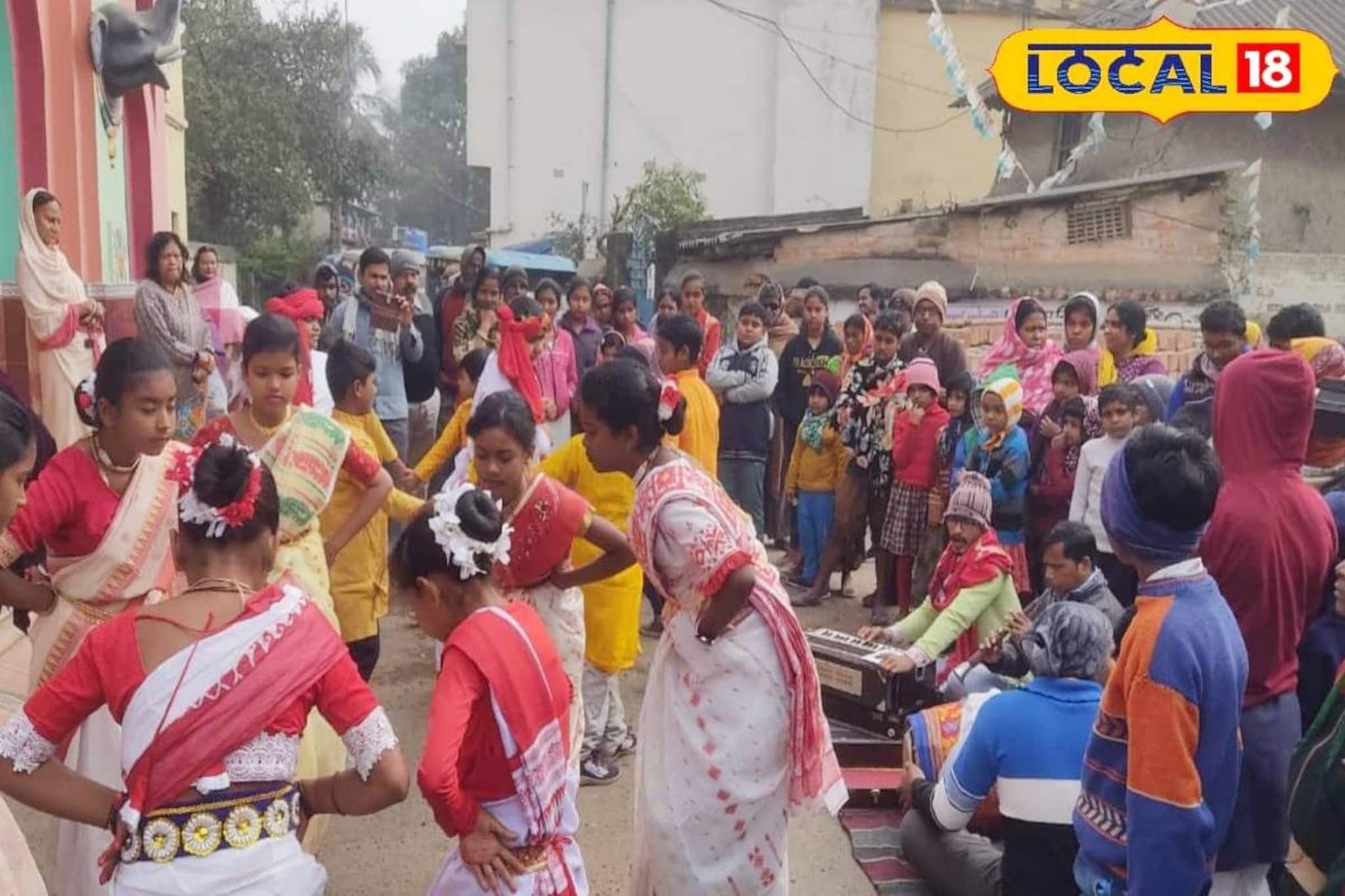 স্কুলে পড়ুয়া টানতে মাস্টারস্ট্রোক! অন্যদেরও দিশা দেখাচ্ছে বর্ধমানের প্রাথমিক বিদ্যালয়