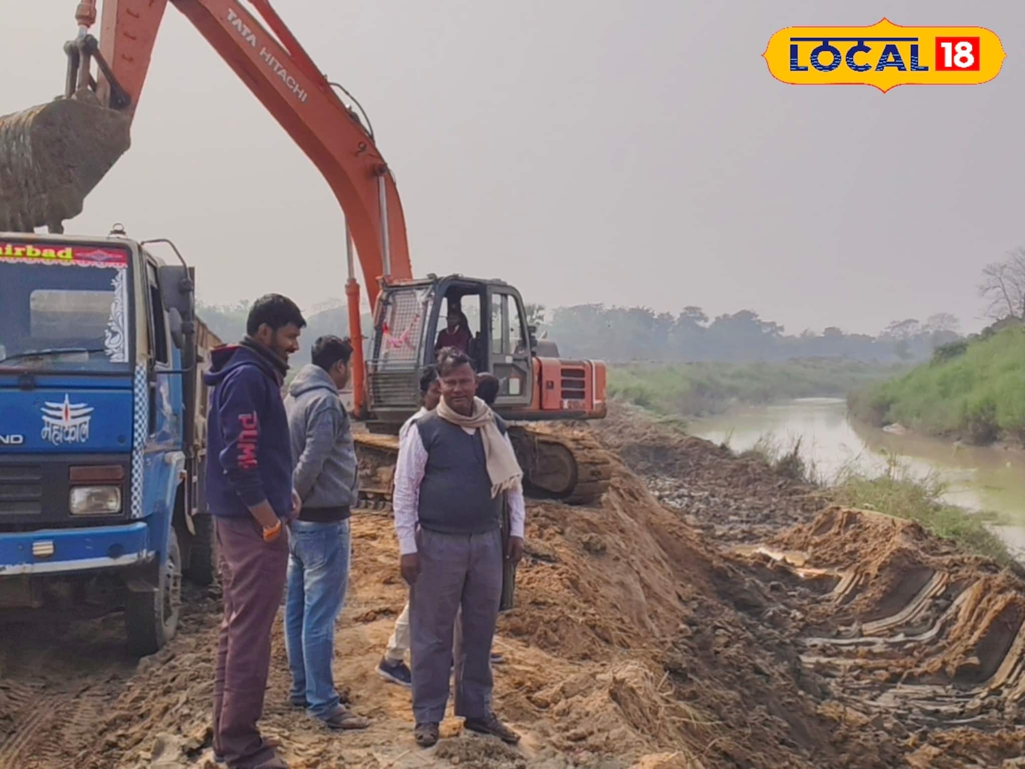 সুদিন আসছে! ঘাটাল মাস্টার প্ল্যান অনুযায়ী শিলাবতী নদী খননের কাজ শুরু সুদিন আসছে! ঘাটাল মাস্টার প্ল্যান অনুযায়ী শিলাবতী নদী খননের কাজ শুরু