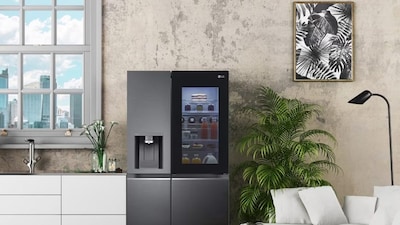 এই জিনিসগুলো ফ্রিজের উপরে রাখেন না তো? এখনই সরিয়ে ফেলুন, না হলে পরিবারে বিপর্যয় নেমে আসবে, বাস্তু শাস্ত্রের নিয়মগুলি বুঝুন