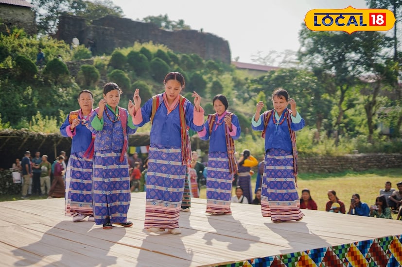 পর্যটকদের কাছে বক্সার জঙ্গলের দুটি প্রধান আকর্ষণ। প্রথমত, রয়্যাল বেঙ্গল আর দ্বিতীয়ত ঐতিহাসিক বক্সা দুর্গ। পর্যটকরা মূলত এর টানেই আসেন। বর্তমানে ডুকপা উৎসব অন্যতম আকর্ষণ পর্যটকদের কাছে।