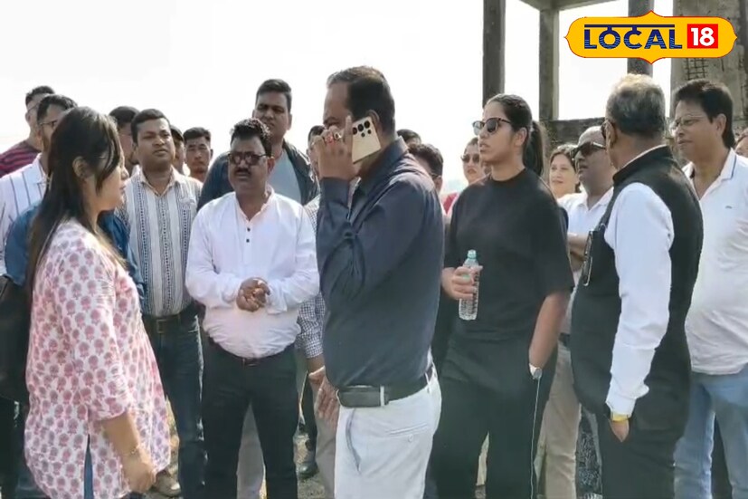 পরিদর্শনের পর মহকুমা পরিষদের পক্ষ থেকে জানানো হয়, শুধু কোচিং ক্যাম্প নয়—ভবিষ্যতে পূর্ণাঙ্গ একটি ক্রিকেট মাঠ বা ইনডোর স্টেডিয়াম তৈরির পরিকল্পনাও চলছে। সভাধিপতি অরুন ঘোষ বলেন, “রিচার উপস্থিতিতে আজ আমরা জমি দেখে নিলাম। ক্রিকেট একাডেমি বা ইনডোর স্টেডিয়াম—কী হবে, তা সময়ই বলবে। তবে নকশালবাড়ির ছেলেমেয়েদের জন্য বড় কিছু করার ইচ্ছে আমাদের রয়েছে।” ছবি ও তথ্য : ঋত্বিক ভট্টাচার্য