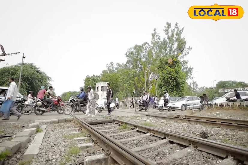 *দুবরাজপুর, সুদীপ্ত গড়াই: পূর্ব রেল কর্তৃপক্ষ জানিয়েছে, ২ ও ৩ ডিসেম্বর কুখুটিয়া-দুবরাজপুর রেলগেটে জরুরি কাজ চলবে। এই জন্য সকাল ন'টা থেকে বিকেল তিন'টে পর্যন্ত রেলগেট সম্পূর্ণভাবে বন্ধ থাকবে। *দুবরাজপুর, সুদীপ্ত গড়াই: পূর্ব রেল কর্তৃপক্ষ জানিয়েছে, ২ ও ৩ ডিসেম্বর কুখুটিয়া-দুবরাজপুর রেলগেটে জরুরি কাজ চলবে। এই জন্য সকাল ন'টা থেকে বিকেল তিন'টে পর্যন্ত রেলগেট সম্পূর্ণভাবে বন্ধ থাকবে।