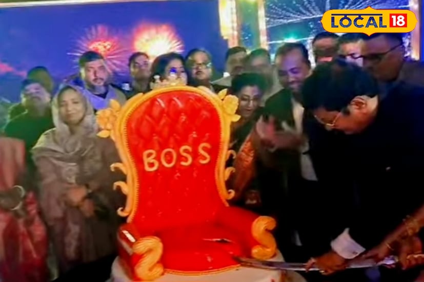 তৃণমূলের বারাসাত সাংগঠনিক জেলার চেয়ারপার্সন ও বিধাননগর পৌরনিগমের চেয়ারম্যান সব্যসাচী দত্তের জন্মদিনে ইকো পার্কে দেখা গেল রাজকীয় আয়োজন। নিমন্ত্রিত ছিলেন প্রায় দশ হাজার মানুষ।