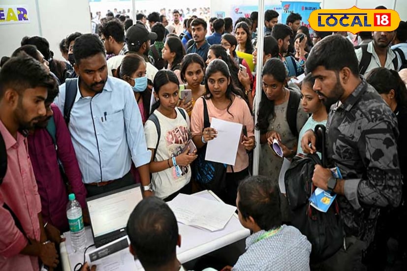 স্বাস্থ্য দফতরের অধীনে ২ ডিসেম্বর থেকে ৭ ডিসেম্বর ২০২৫ পর্যন্ত বিভিন্ন নিয়োগ প্রক্রিয়ার জন্য ডকুমেন্ট ভেরিফিকেশন, লিখিত পরীক্ষা, কম্পিউটার টেস্ট ও সাক্ষাৎকার নেওয়া হবে বলে জানানো হয়েছে। ছবি ও তথ্য : ঋত্বিক ভট্টাচার্য