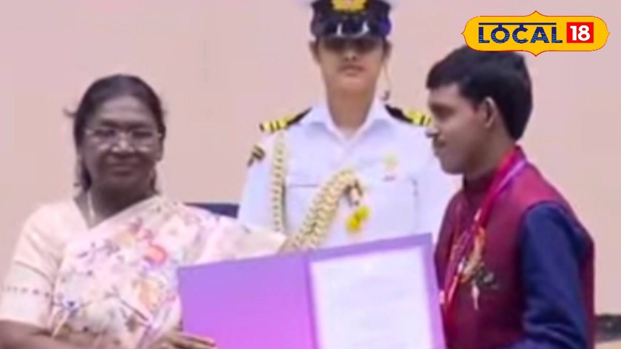 দৃষ্টিহীন হয়ে সফল দৃষ্টি সম্পন্নদের দাবা প্রশিক্ষক, পেলেন রাষ্ট্রপতি পুরস্কার!