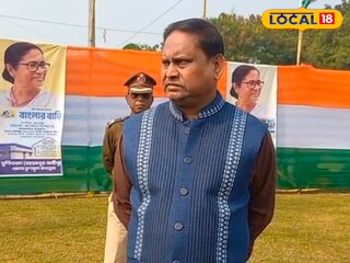 বহরমপুর স্টেডিয়ামে মাঠে হুমায়ুন কবির 