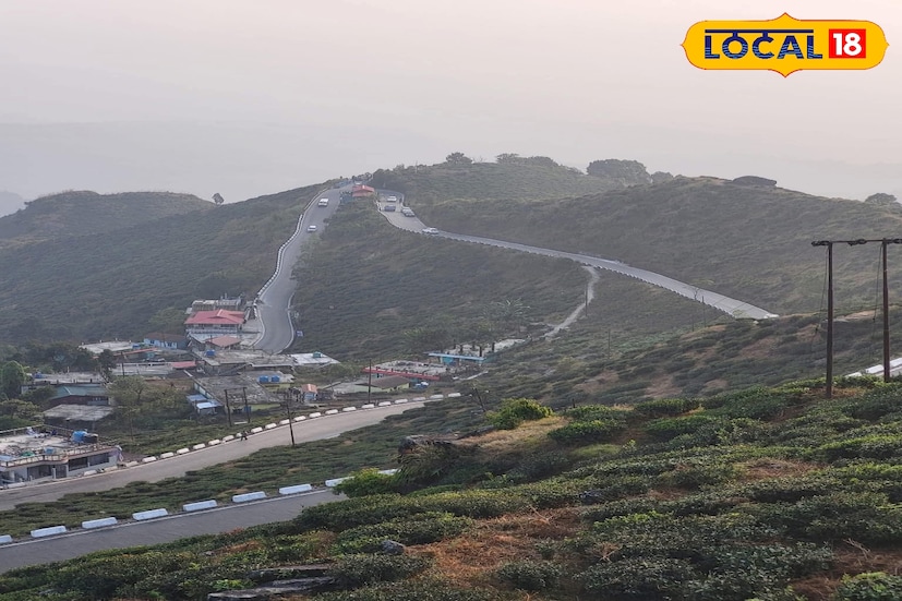 *রাস্তাবন্ধের জেরে সমস্যায় সবচেয়ে বেশি পড়ছেন ট্যাক্সিচালক ও পর্যটন পরিবহণের সঙ্গে যুক্তরা। শিলিগুড়ি-দার্জিলিং রুটে গাড়ি নিয়ে দাঁড়িয়ে থেকেও সেভাবে যাত্রী পাওয়া যাচ্ছে না। অনেক চালকই বলেন, “রোহিণী দিয়ে গেলে দ্রুত যাতায়াত হয়। এখন ঘুরপথে সময় লাগছে দ্বিগুণ। খরচ বাড়ছে, আয় কমছে।” পরিস্থিতি সামাল দিতে অনেকেই অন্য রুটে যাত্রা শুরু করেছেন, তবে লাভ হচ্ছে না।