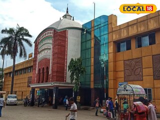 রামপুরহাট স্টেশন 