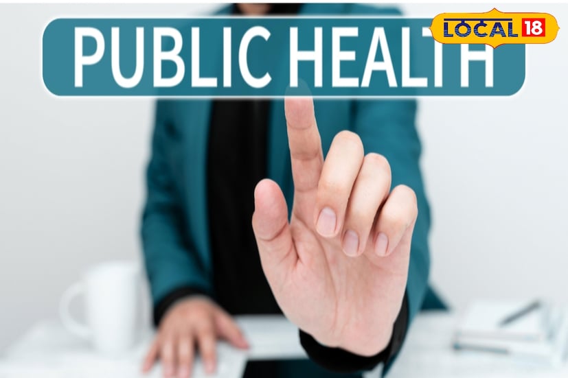 আবেদন করার শেষ দিন ১৩ ডিসেম্বর। পূর্ব মেদিনীপুর জেলার প্রশাসনিক ওয়েবসাইটে (https://purbamedinipur.gov.in/) যেতে হবে। ‘হোমপেজ’ থেকে সংশ্লিষ্ট বিজ্ঞপ্তিটি পাওয়া যাবে। সেখানে দেওয়া তথ্য অনুযায়ী আবেদনপত্র এবং প্রয়োজনীয় নথি জমা দেওয়ার তথ্য দেওয়া আছে। (ছবি ও তথ্য: সৈকত শী)