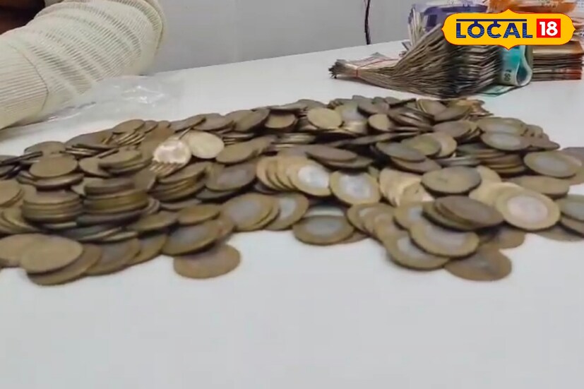 এ যেন শুধু একটি বাইক কেনা নয়, এ এক মায়ের ভালবাসা এবং সন্তানের স্বপ্ন পূরণের এক জীবন্ত উদাহরণ।