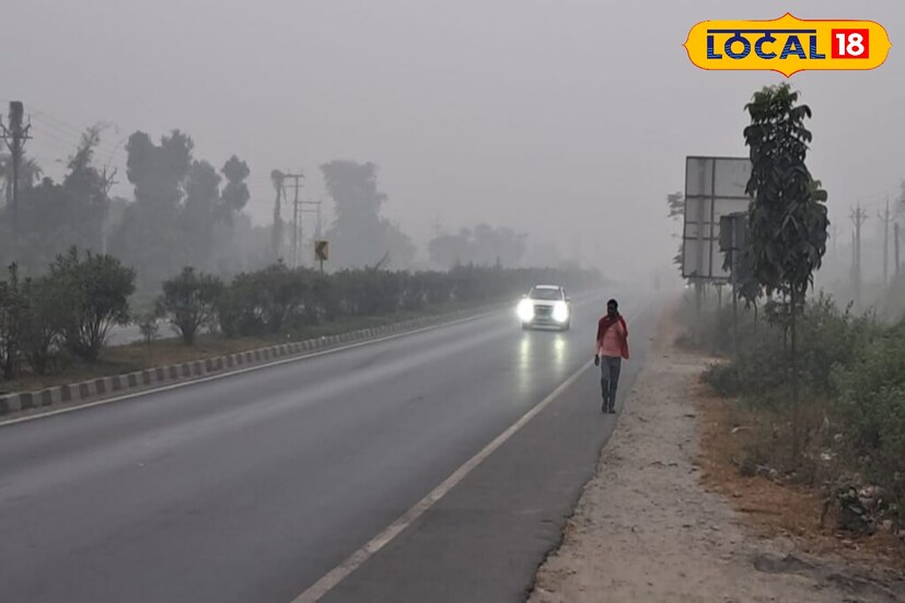 দার্জিলিং ও কালিম্পং পাহাড়ে এখনই তাপমাত্রা ৯– ১২ ডিগ্রির ঘরে নামে। ভোর ও রাতে পাহাড়ি হাওয়ার দাপটে প্রচণ্ড ঠান্ডা অনুভূত হচ্ছে। কুয়াশার ঘনত্বও গত কয়েক দিনে বেড়েছে, যার প্রভাবে চলাচলে সমস্যা দেখা দিয়েছে। পর্যটন মরশুম এগোতেই বাড়ছে ভিড়, কিন্তু সঙ্গে ঠান্ডা ও কুয়াশার কারণে সাবধানতার পরামর্শ দিচ্ছেন স্থানীয় প্রশাসন। ছবি ও তথ্য : ঋত্বিক ভট্টাচার্য