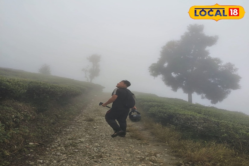 দক্ষিণবঙ্গেও তাপমাত্রার খুব বেশি হেরফের হবে না। কলকাতাসহ হুগলি, দুই ২৪ পরগনা, দুই মেদিনীপুর, ঝাড়গ্রাম, পুরুলিয়া, বাঁকুড়া, দুই বর্ধমান, বীরভূম, মুর্শিদাবাদ ও নদিয়ায় রাতের তাপমাত্রা মোটের উপর অপরিবর্তিত থাকবে। গোটা দক্ষিণবঙ্গেই শুষ্ক আবহাওয়া বজায় থাকবে এবং সকালের দিকে হালকা শীতের আমেজ আরও অনুভূত হবে। ছবি ও তথ্য : ঋত্বিক ভট্টাচার্য