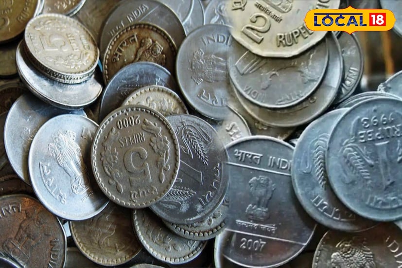 দৈনন্দিন জীবনে প্রতিদিনই প্রায় আমরা বিভিন্ন কয়েন ব্যবহার করে থাকি কিন্তু আপনি কি জানেন আপনার হাতে থাকা কয়েনগুলির নিচে যে বিভিন্ন চিহ্ন থাকে তার অর্থ কি ? কেনই বা কয়েনের নিচে এই চিহ্নগুলি দেওয়া থাকে? (ছবি ও তথ্য :সায়নী সরকার) দৈনন্দিন জীবনে প্রতিদিনই প্রায় আমরা বিভিন্ন কয়েন ব্যবহার করে থাকি কিন্তু আপনি কি জানেন আপনার হাতে থাকা কয়েনগুলির নিচে যে বিভিন্ন চিহ্ন থাকে তার অর্থ কি ? কেনই বা কয়েনের নিচে এই চিহ্নগুলি দেওয়া থাকে? (ছবি ও তথ্য :সায়নী সরকার)