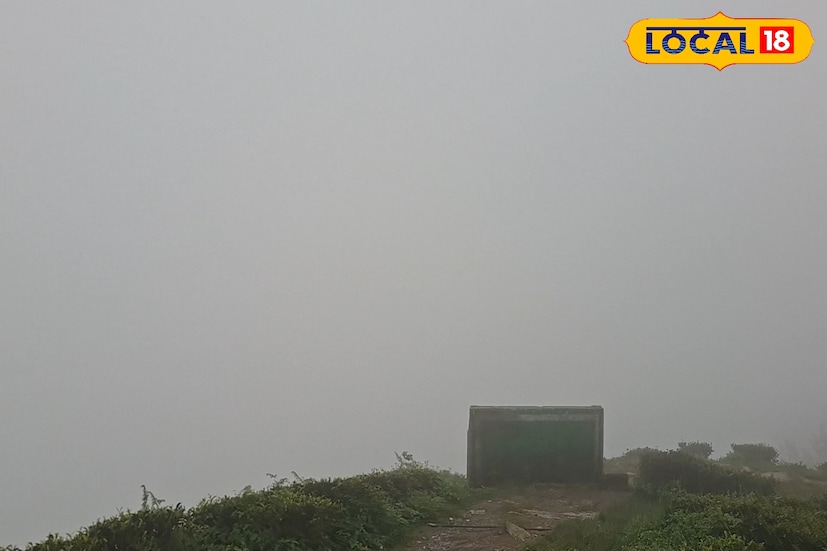 জেলার ভিত্তিতে তাপমাত্রার পরিসংখ্যান অনুযায়ী, পাহাড়ে শীতের দাপট আরও স্পষ্ট। দার্জিলিঙে দিনের তাপমাত্রা নেমে দাঁড়িয়েছে ১৮ ডিগ্রিতে, কালিম্পংয়ে ১৯ ডিগ্রি। অন্যদিকে, শিলিগুড়ি, জলপাইগুড়ি, আলিপুরদুয়ার, কোচবিহার, মালদা ও দক্ষিণ দিনাজপুরে ২৩ ডিগ্রি এবং উত্তর দিনাজপুরে ২২ ডিগ্রি তাপমাত্রা নথিভুক্ত হয়েছে। ছবি ও তথ্য : ঋত্বিক ভট্টাচার্য