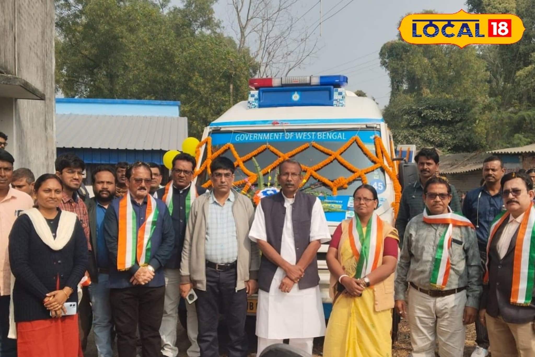 আর ছুটতে হবে না হাসপাতালে, রক্ত পরীক্ষা-ইসিজি-ডাক্তার বিনামূল্যে সব মিলবে এক গাড়িতেই আর ছুটতে হবে না হাসপাতালে, রক্ত পরীক্ষা-ইসিজি-ডাক্তার বিনামূল্যে সব মিলবে এক গাড়িতেই