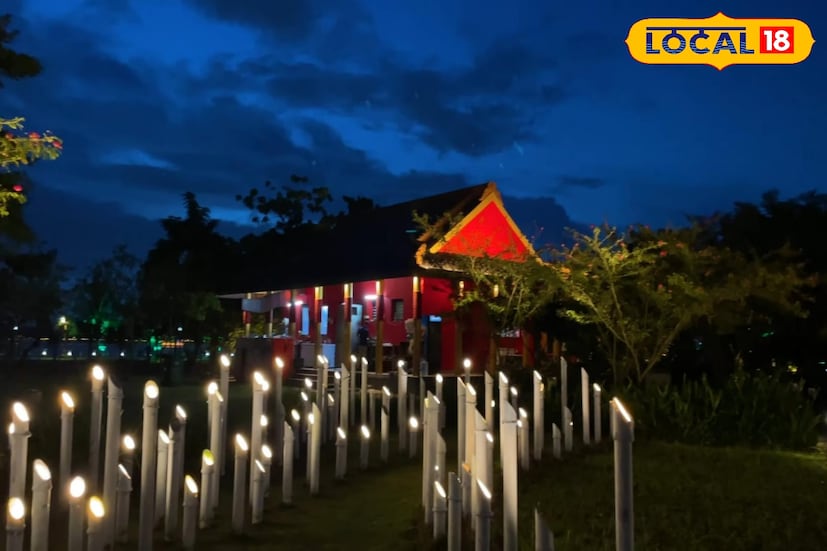 *ইকোপার্কের প্রবেশের সময় অনুসারে এই স্থান খোলা ও বন্ধ থাকে। প্রিয়জনের সঙ্গে তাই জাপানি ফরেস্টের প্রতিটি কোন যেন আপনার কাছে থেকে যাবে স্মরণীয় হয়ে, অপেক্ষা না করে একবার ঘুরে আসতেই পারেন এই স্থানে।