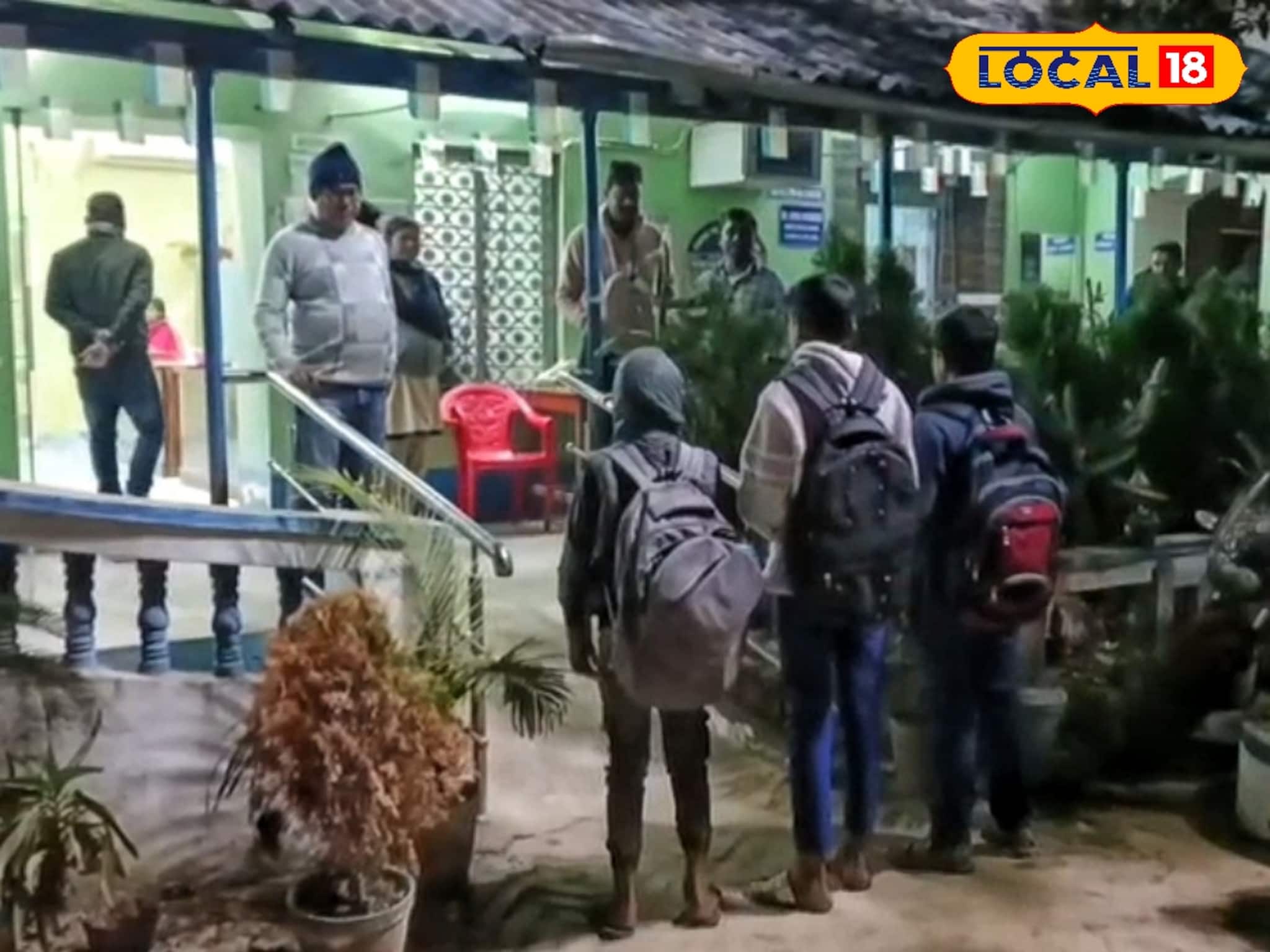 'অ্যাডভেঞ্চার'-এর টানে 'নিখোঁজ' ৩ স্কুলছাত্র, পুলিশের তৎপরতায় দিঘা থেকে উদ্ধার পড়ুয়ারা 'অ্যাডভেঞ্চার'-এর টানে 'নিখোঁজ' ৩ স্কুলছাত্র, পুলিশের তৎপরতায় দিঘা থেকে উদ্ধার পড়ুয়ারা