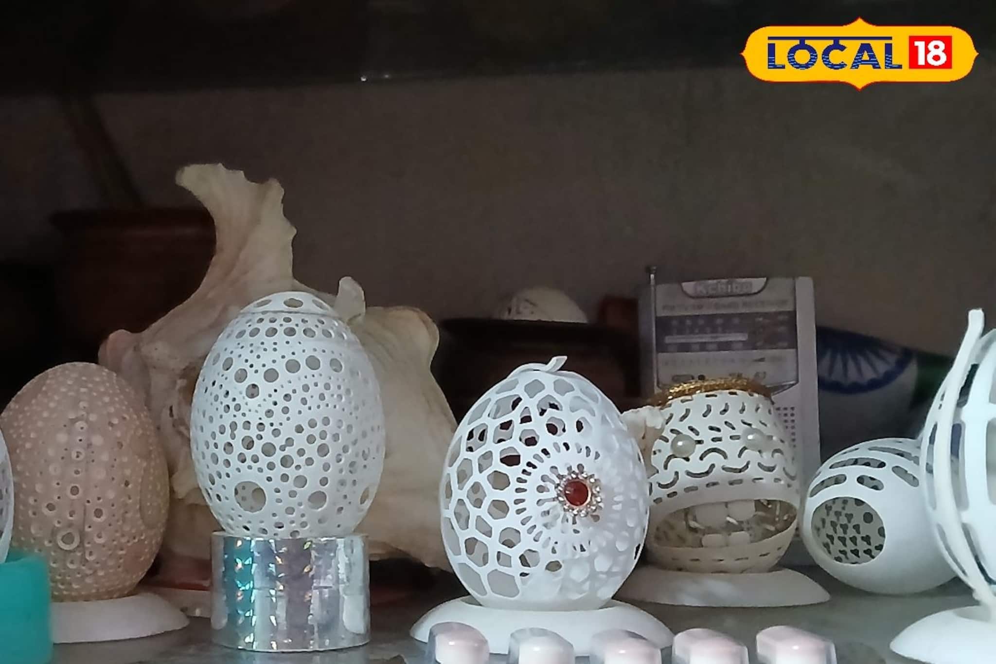 ডিমের খোসা আর ফেলনা নয়! শিল্পীর ছোঁয়ায় বদলে গেল রূপ, দেখলে চমকে যাবেন! ডিমের খোসা আর ফেলনা নয়! শিল্পীর ছোঁয়ায় বদলে গেল রূপ, দেখলে চমকে যাবেন!