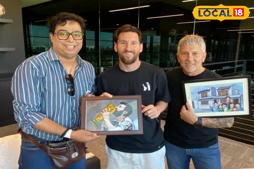 *হুগলিঃ কলকাতায় মেসির আগমন আর তাকে ঘিরে চরম বিশৃঙ্খলা তৈরি হল শনিবার। মেসিকে দেখতে না পেয়ে রণক্ষেত্রের চেহারা নেয় গোটা যুব ভারতী। আর এই ইভেন্টের যিনি মূল উদ্যোক্তা তিনি শতদ্রু দত্ত, রিষড়ার বাসিন্দা। তাঁকে ইতিমধ্যেই গ্রেফতার করা হয়েছে। শতদ্রু দত্তের বাড়ি রিষড়ার বাঙুর পার্ক এলাকায়। *হুগলিঃ কলকাতায় মেসির আগমন আর তাকে ঘিরে চরম বিশৃঙ্খলা তৈরি হল শনিবার। মেসিকে দেখতে না পেয়ে রণক্ষেত্রের চেহারা নেয় গোটা যুব ভারতী। আর এই ইভেন্টের যিনি মূল উদ্যোক্তা তিনি শতদ্রু দত্ত, রিষড়ার বাসিন্দা। তাঁকে ইতিমধ্যেই গ্রেফতার করা হয়েছে। শতদ্রু দত্তের বাড়ি রিষড়ার বাঙুর পার্ক এলাকায়।