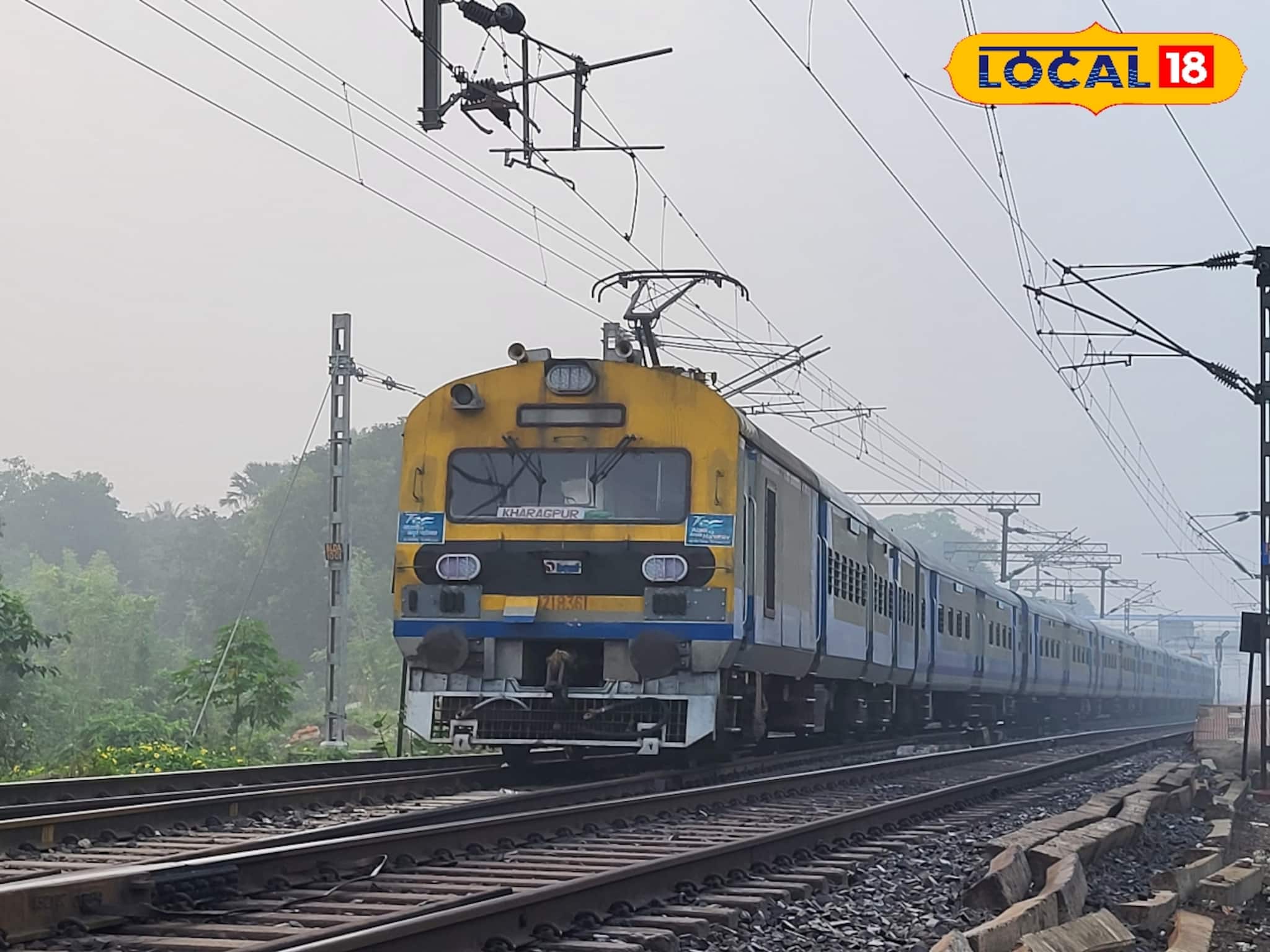 দক্ষিণ-পূর্ব রেলের একাধিক ট্রেন বাতিল, ঘুরপথে কয়েকটি ট্রেন! বেড়াতে যাওয়ার সময়ে জরুরি খবর দক্ষিণ-পূর্ব রেলের একাধিক ট্রেন বাতিল, ঘুরপথে কয়েকটি ট্রেন! বেড়াতে যাওয়ার সময়ে জরুরি খবর