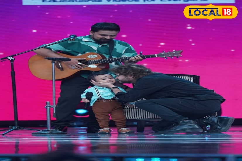 এই মুহূর্তের পর রূপম ইসলাম সূর্যের প্রশংসা করে বলেন, 'এমন প্রতিভা খুব কমই দেখা যায়।' তিনি সূর্য ও তার বাবাকে আরও এগিয়ে যাওয়ার শুভেচ্ছা জানান। ভাইরাল ভিডিও থেকে সারেগামাপার মঞ্চ—এই যাত্রাপথেই স্পষ্ট, সূর্য আর শুধু সোশ্যাল মিডিয়ার বিস্ময় নয়, সে এখন জাতীয় মঞ্চের আলোচনার কেন্দ্রবিন্দু।