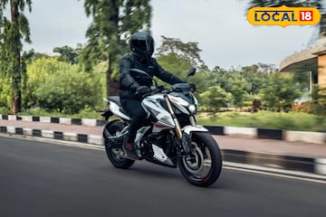 হঠাৎ করেই আপনার বাইকের মাইলেজ কম পাচ্ছেন বলে মনে হচ্ছে! কী কী কারণ হতে পারে? হঠাৎ করেই আপনার বাইকের মাইলেজ কম পাচ্ছেন বলে মনে হচ্ছে! কী কী কারণ হতে পারে?