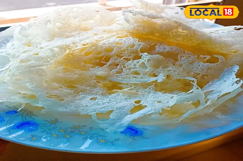 অনেকধরণের পিঠে তো শুনেছেন আপনি, খেয়েছেন মাঝেমধ্যেই। তবে তাদের মধ্যে হাতঝাড়া পিঠের নামটা কম শোনা গেলেও, এই পিঠের স্বাদ কিন্তু মোটেও কম নয়। (ছবি ও তথ্য: নবাব মল্লিক) অনেকধরণের পিঠে তো শুনেছেন আপনি, খেয়েছেন মাঝেমধ্যেই। তবে তাদের মধ্যে হাতঝাড়া পিঠের নামটা কম শোনা গেলেও, এই পিঠের স্বাদ কিন্তু মোটেও কম নয়। (ছবি ও তথ্য: নবাব মল্লিক)