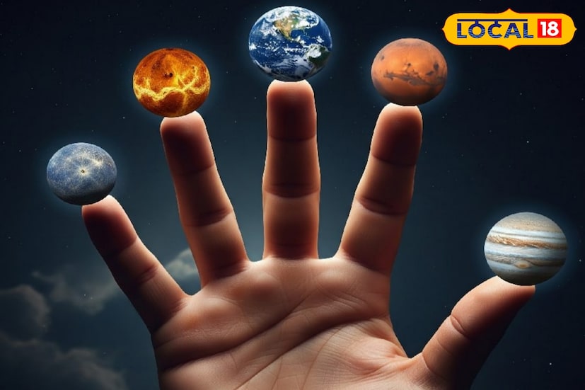 আমাদের শরীরের প্রায় প্রতিটি অংশের সঙ্গেই বিভিন্ন গ্রহের সম্পর্ক রয়েছে। জ্যোতিষশাস্ত্রের গুরুত্বপূর্ণ অংশ হল হস্তরেখাবিদ্যা। এর সাহায্যে আমাদের হাতের নানা রেখা পাঠ করে ভবিষ্যৎ সম্বন্ধে একটা ধারণা দেওয়া সম্ভব। তবে কেবল তালুতে থাকা বিভিন্ন রেখাই নয়, আঙুলের সঙ্গে কোন গ্রহের কী সম্পর্ক রয়েছে, সেটিও হস্তরেখাবিদ্যার দ্বারা অনুধাবন করা সম্ভব। 