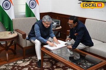 এবার দাবি জোড়া 'অমৃত ভারত এক্সপ্রেস', লিস্ট নিয়ে রেলমন্ত্রীর কাছে হাজির সাংসদ!