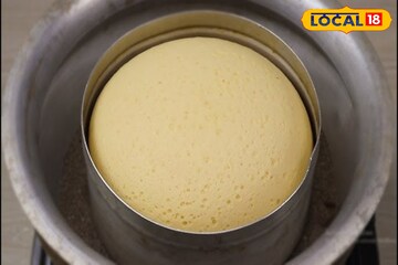 ওভেন ছাড়াই নরম তুলতুলে ছানার কেক! এই রেসিপির স্বাদ ভুলতে পারবেন না
