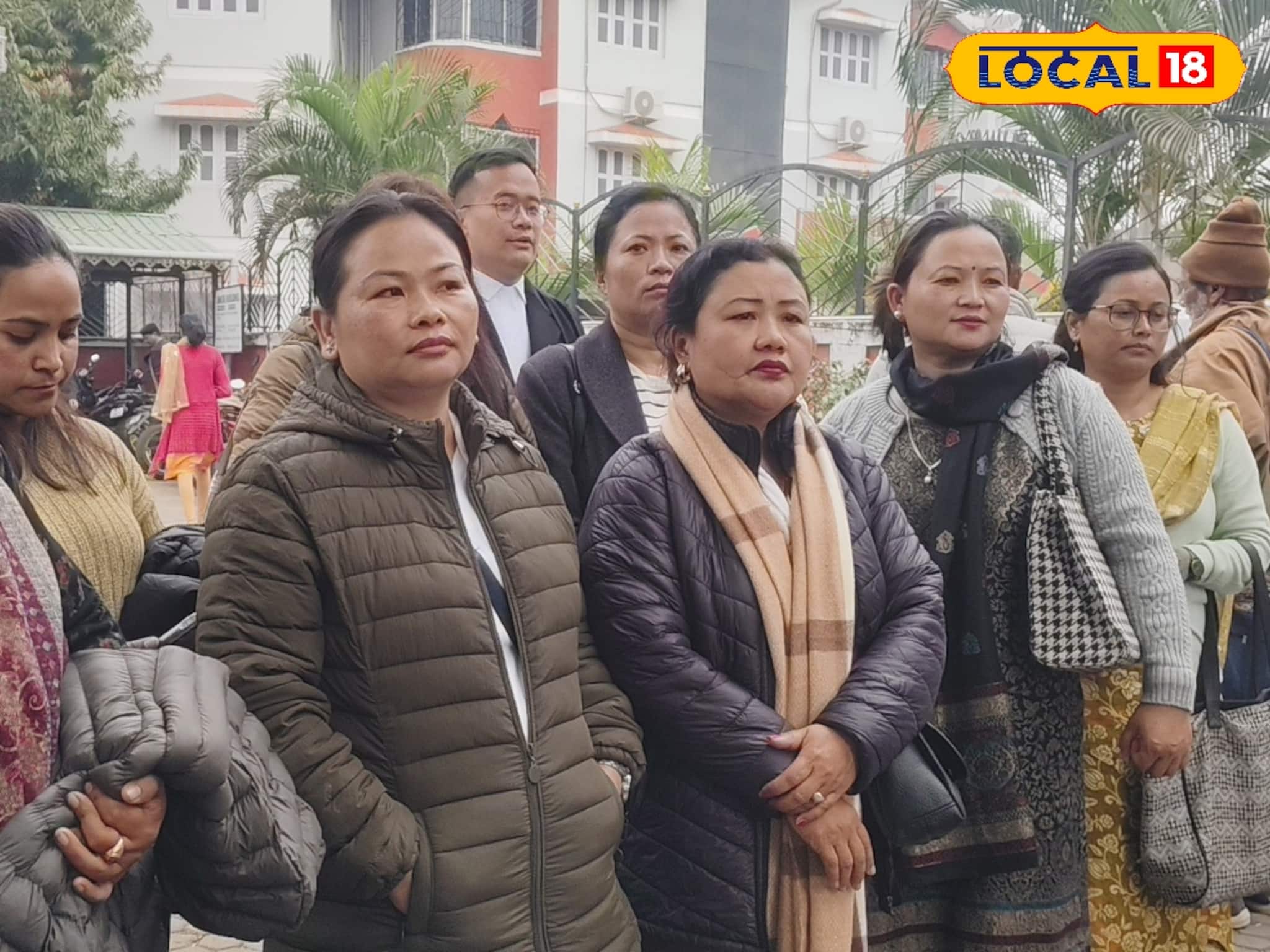 পাহাড়ের ৩১৩ শিক্ষকের বড় স্বস্তি! চাকরি বাতিলের রায়ে অন্তর্বর্তী স্থগিতাদেশ আদালতের