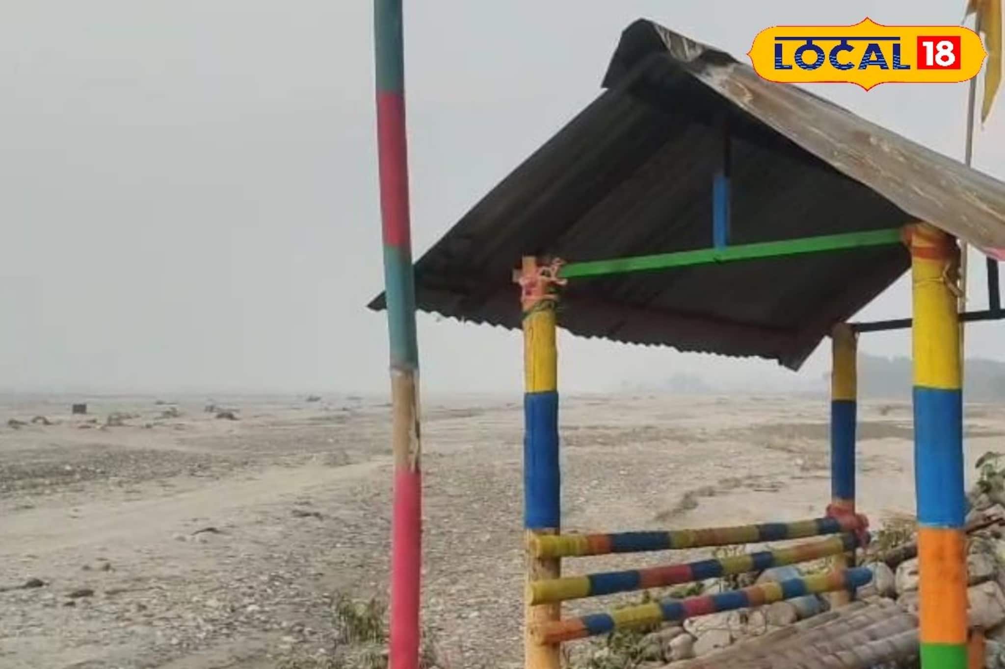 এক দিকে জঙ্গল, এক দিকে পাহাড়! মাঝে জমজমাট পিকনিক শুরু নদীর পাড়ে, দলে দলে মানুষ এখানেই আসছে