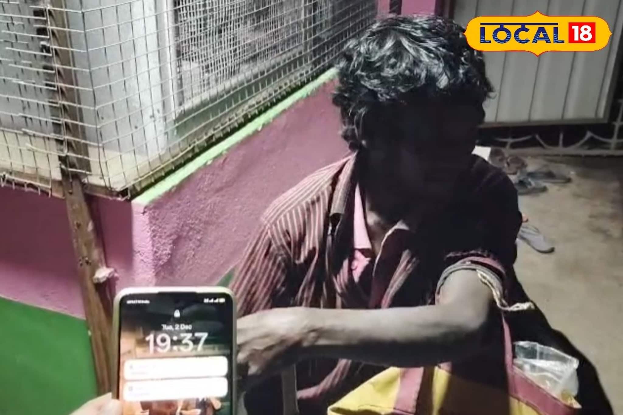 মানুষ চাইলে সব পারে, চোখে ​দৃষ্টি নেই, নেই ঘড়ি! তবু সময়ের নির্ভুল জাদুকর ভোলা