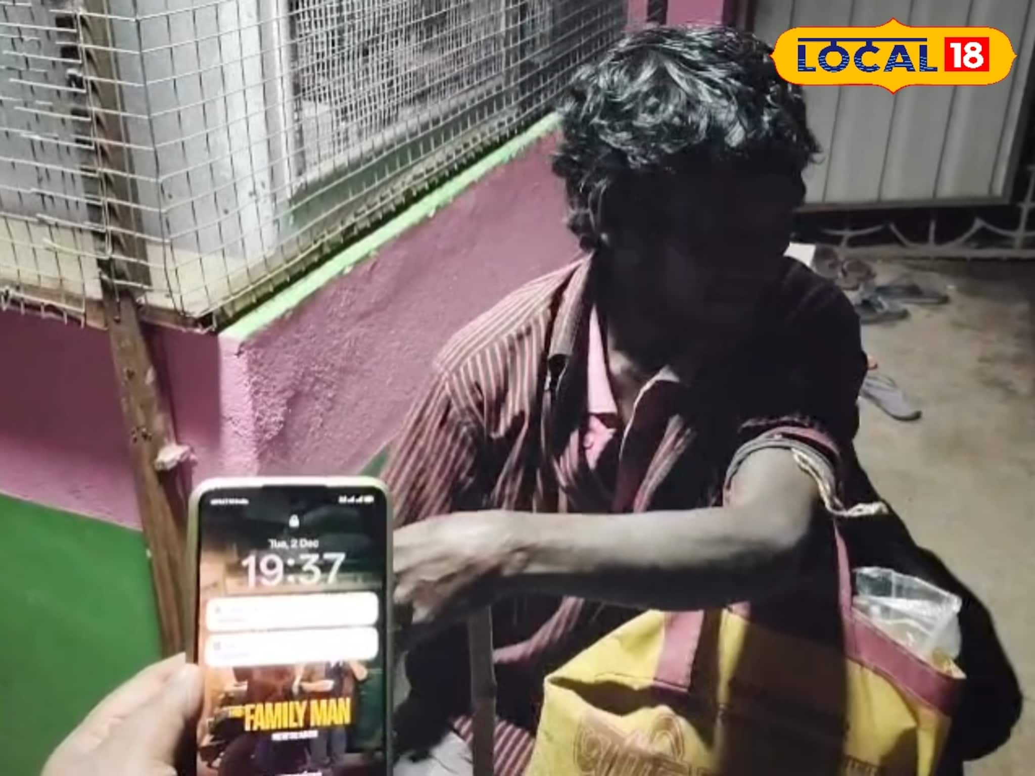 মানুষ চাইলে সব পারে, চোখে ​দৃষ্টি নেই, নেই ঘড়ি! তবু সময়ের নির্ভুল জাদুকর ভোলা