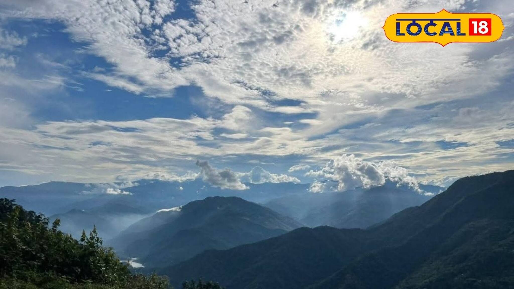 Kalimpong News: চেনা পাহাড় নয়! অফবিট লোকেশন খুঁজছেন? এ বছর ছুটিতে ঘুরে আসুন সামালবঙ