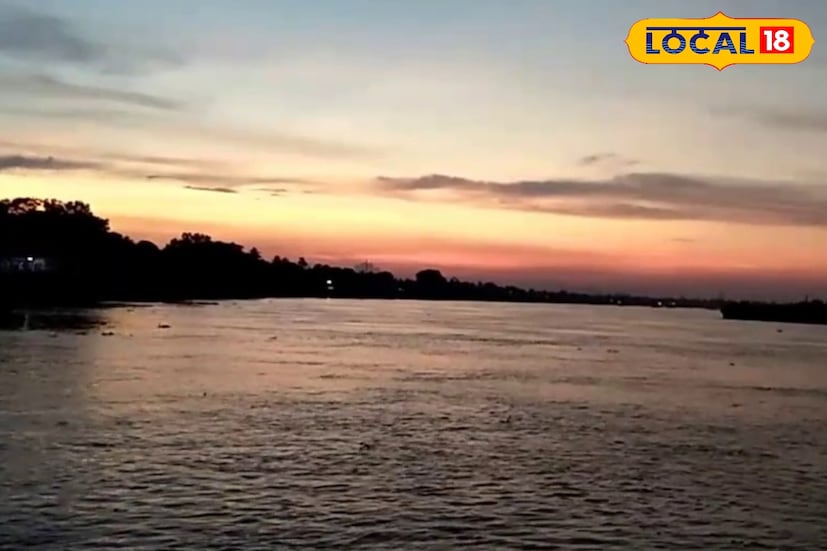 উত্তর ২৪ পরগনা, রুদ্র নারায়ণ রায়: গঙ্গার মাঝে ভাটপাড়া আইল্যান্ডে বনভোজনে গিয়েই বিপদের সম্মুখীন, পুলিশের তৎপরতায় অবশেষে উদ্ধার। জানা গিয়েছে, বৃহস্পতিবার সন্ধ্যায় ভাটপাড়া থানায় খবর আসে কয়েকজন যুবক পরিবার-পরিজন নিয়ে হুগলি নদীর ওই চড়ে বনভোজন করতে গিয়ে আটকে পড়েছেন