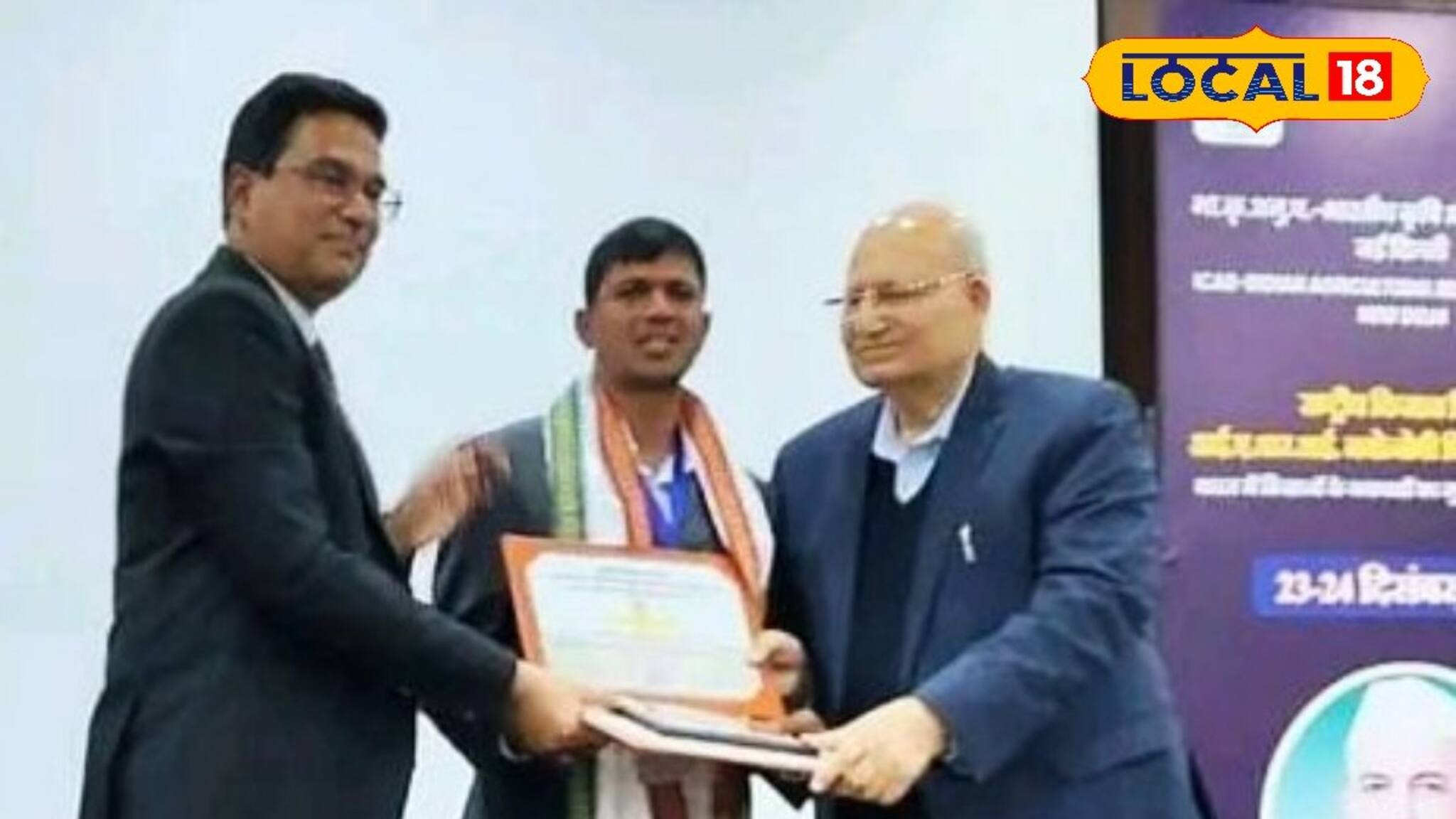 গতানুগতিক চাষের গণ্ডি ভেঙে দিল্লিতে জাতীয় স্বীকৃতি! সম্মানিত কালনার চাষি বাপি শেখ