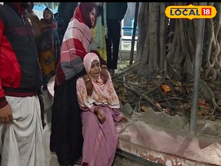 কান্নায় ভেঙে পরেছে পরিবারের সদস্য রা