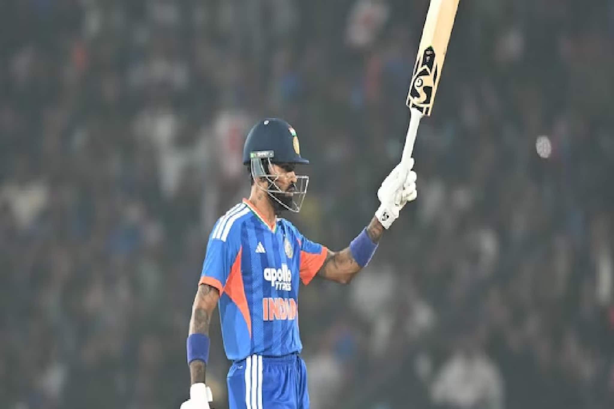 ফিরেই ঝকঝকে হার্দিক, ঝোড়ো ব্যাটিংয়ে ওড়ালেন প্রোটিয়া বোলিংয়ের জুজু,  ভিডিওতে প্রমাণ