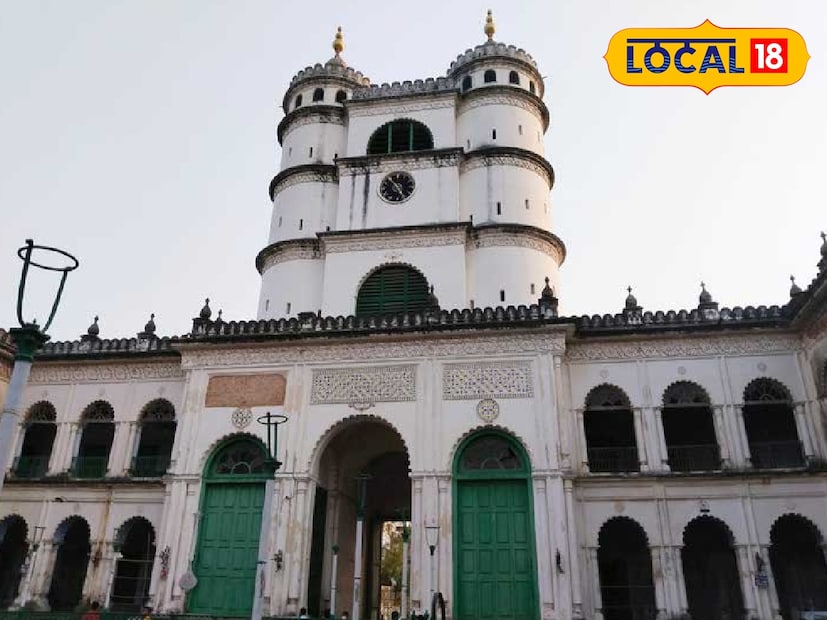 ১০ ডিগ্রির নিচে নেমে গেল হুগলির সর্বনিম্ন তাপমাত্রার পারদ। আর ১০ ডিগ্রির নিচে সর্বনিম্ন তাপমাত্রার পারদ নামতেই রীতিমতো হাড় কাঁপানো ঠান্ডা হুগলিতে। এমন ঠান্ডাই থর থর করে কাঁদছেন হুগলির বাসিন্দারা। ১০ ডিগ্রির নিচে নেমে গেল হুগলির সর্বনিম্ন তাপমাত্রার পারদ। আর ১০ ডিগ্রির নিচে সর্বনিম্ন তাপমাত্রার পারদ নামতেই রীতিমতো হাড় কাঁপানো ঠান্ডা হুগলিতে। এমন ঠান্ডাই থর থর করে কাঁদছেন হুগলির বাসিন্দারা।